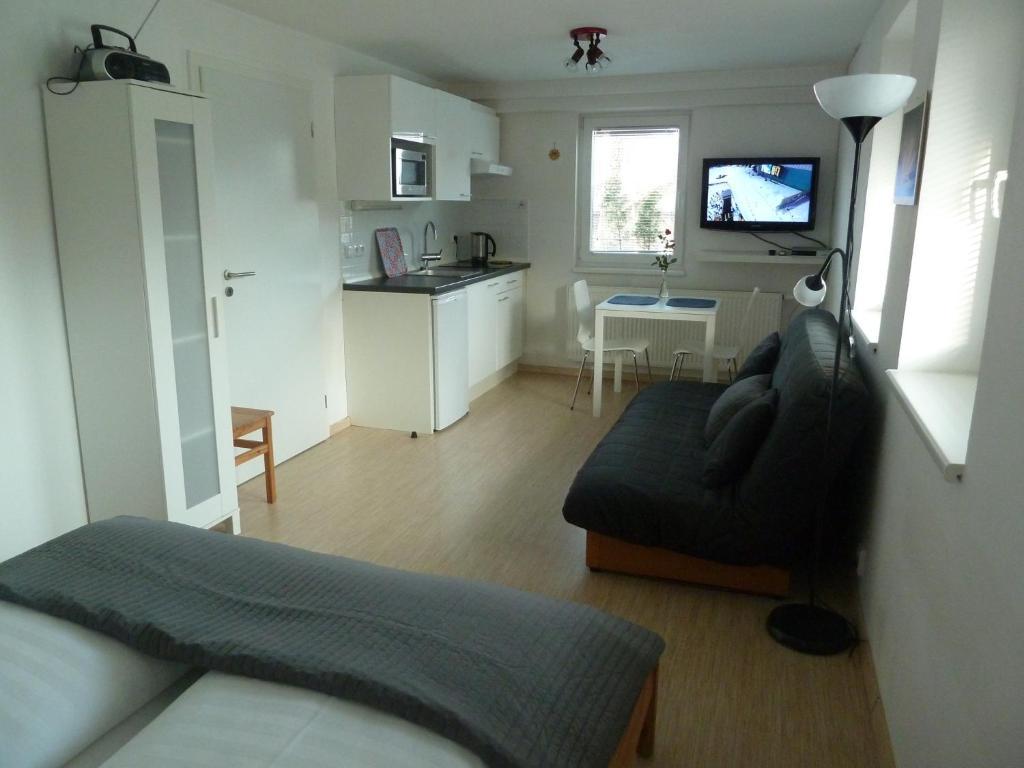 Apartment Red Tree Vrchlabi Room photo